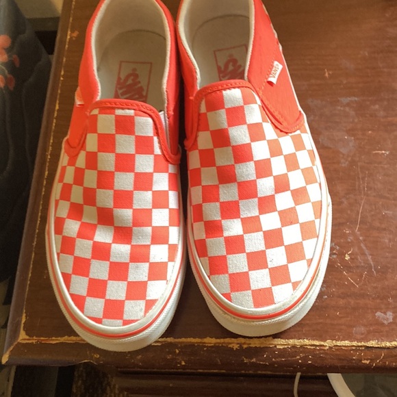 Coral vans 25$ - Picture 3 of 3